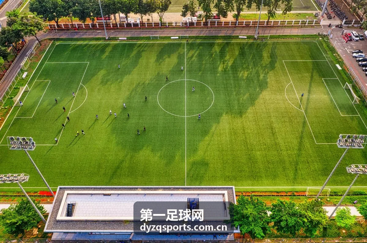 第一足球网球队观察：利物浦前场轮换策略